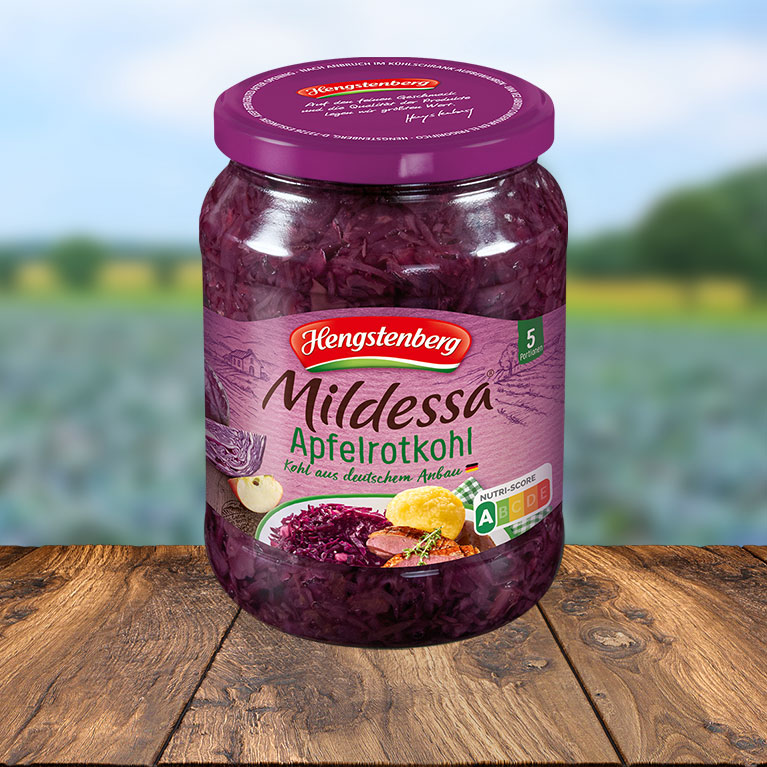 Red Cabbage with Apple