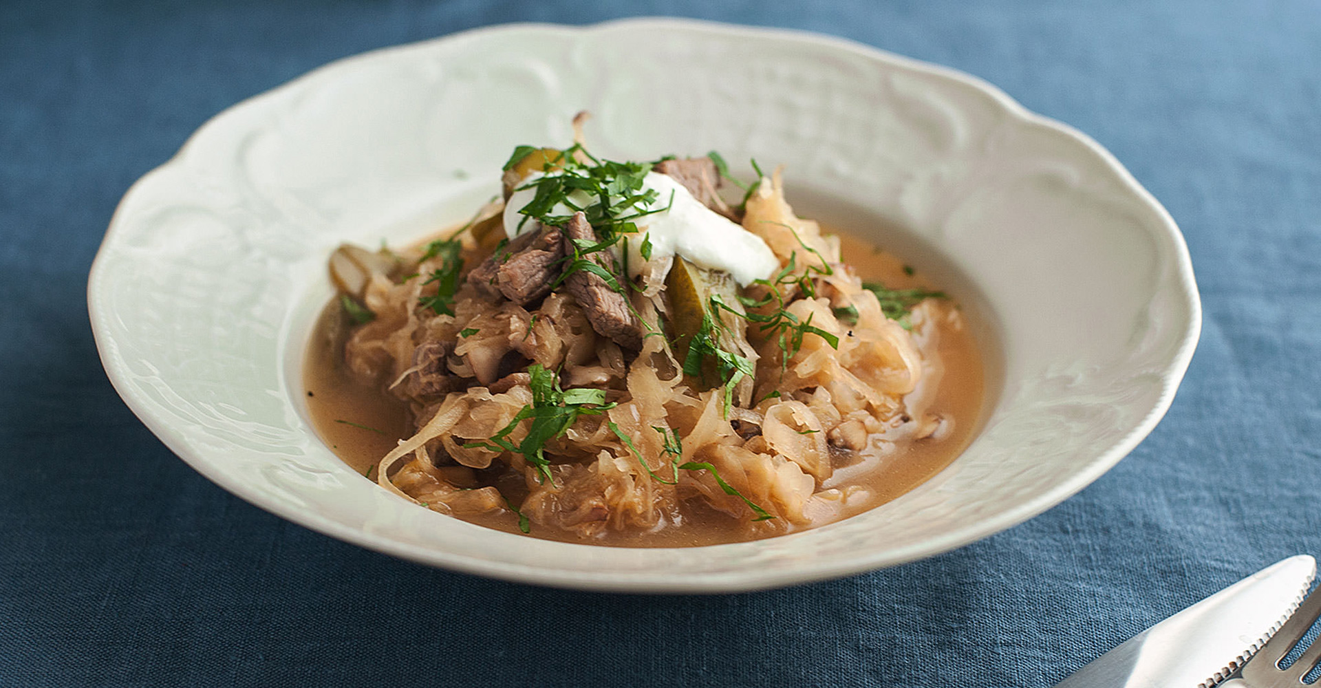 Sauerkraut-mushroom stew